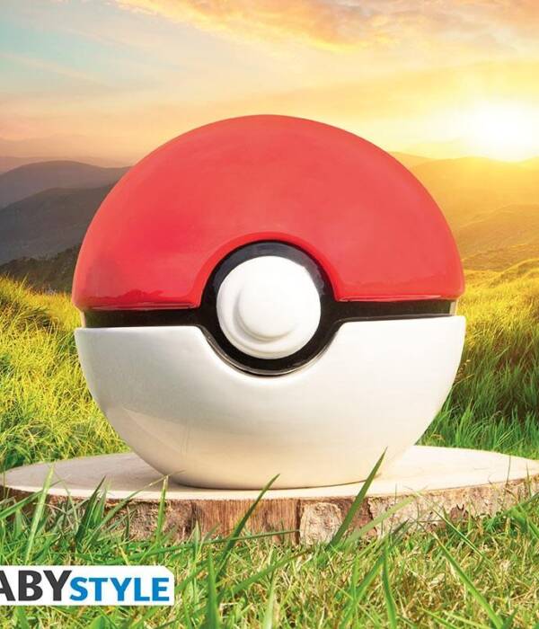 POKEMON POKEBALL COOCKIE JAR
