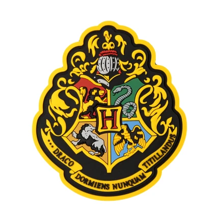 HARRY POTTER HOGWARTS MAGNET