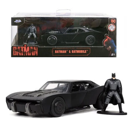 THE BATMAN 2022 BATMOBILE+FIGURE