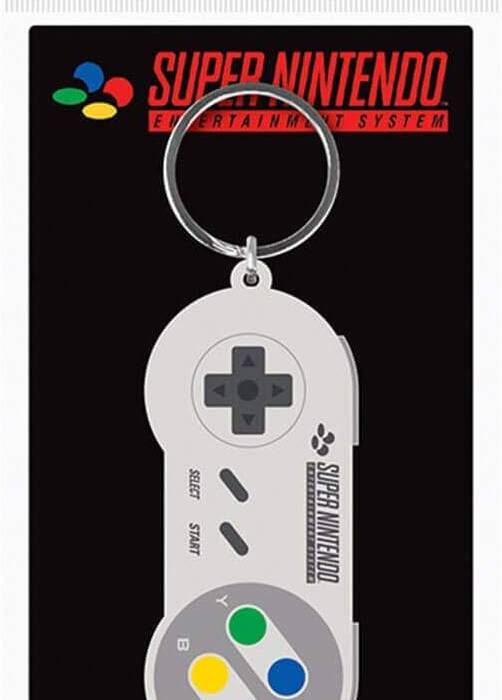 PYRAMID NINTENDO - PORTACHIAVI IN GOMMA: SNES CONTROLLER
